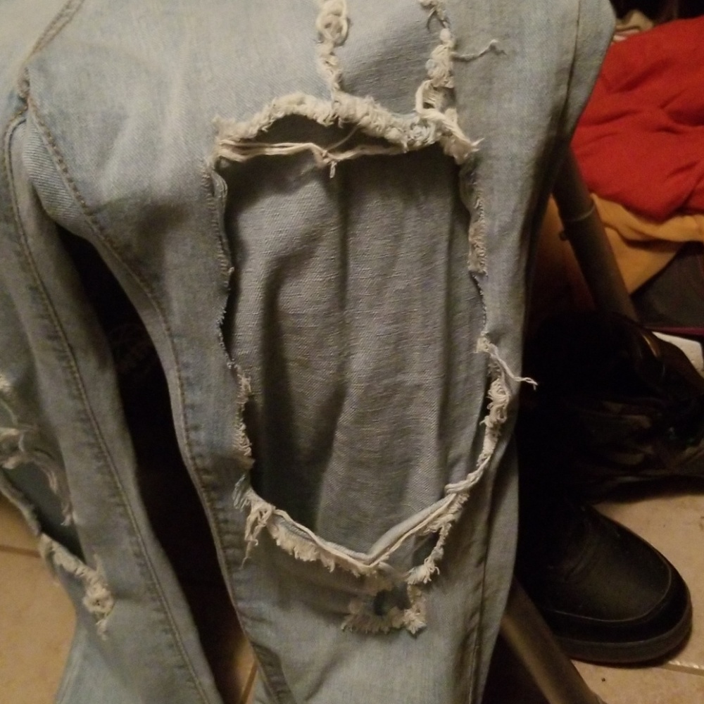 Jeans - Picture 2 of 3